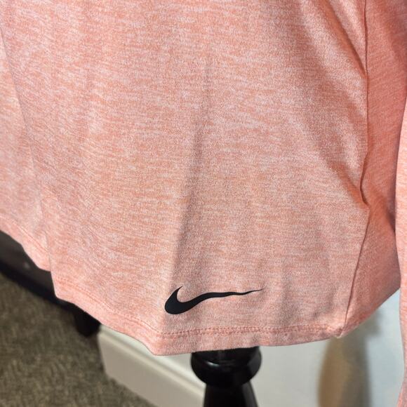 Nike Dri-Fit Women’s Pink Hooded Long Sleeve Athletic Top Size M Running - Picture 2 of 6